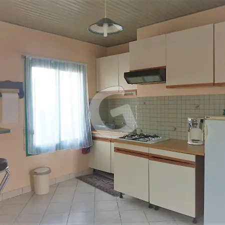 Maison La Tranche-sur-mer, 3 Pieces, 4 Personnes - Fr-1-357-307 *